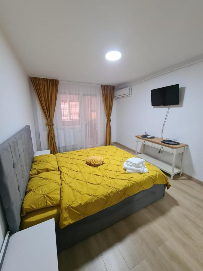 Garsoniera Luxury Kevin Daire Piteşti Dış mekan fotoğraf